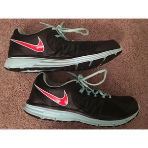 Nike Women's Lunar Forever 3 Running ShoesSize 11